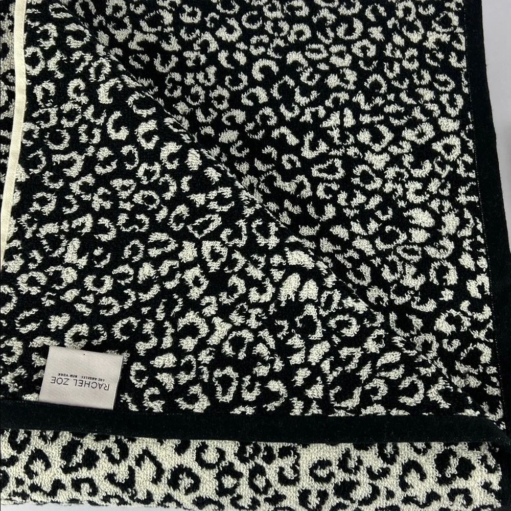 3 Pc Rachel Zoe Bath Towel Set Leopard Cheetah Animal Print Black Off White NEW